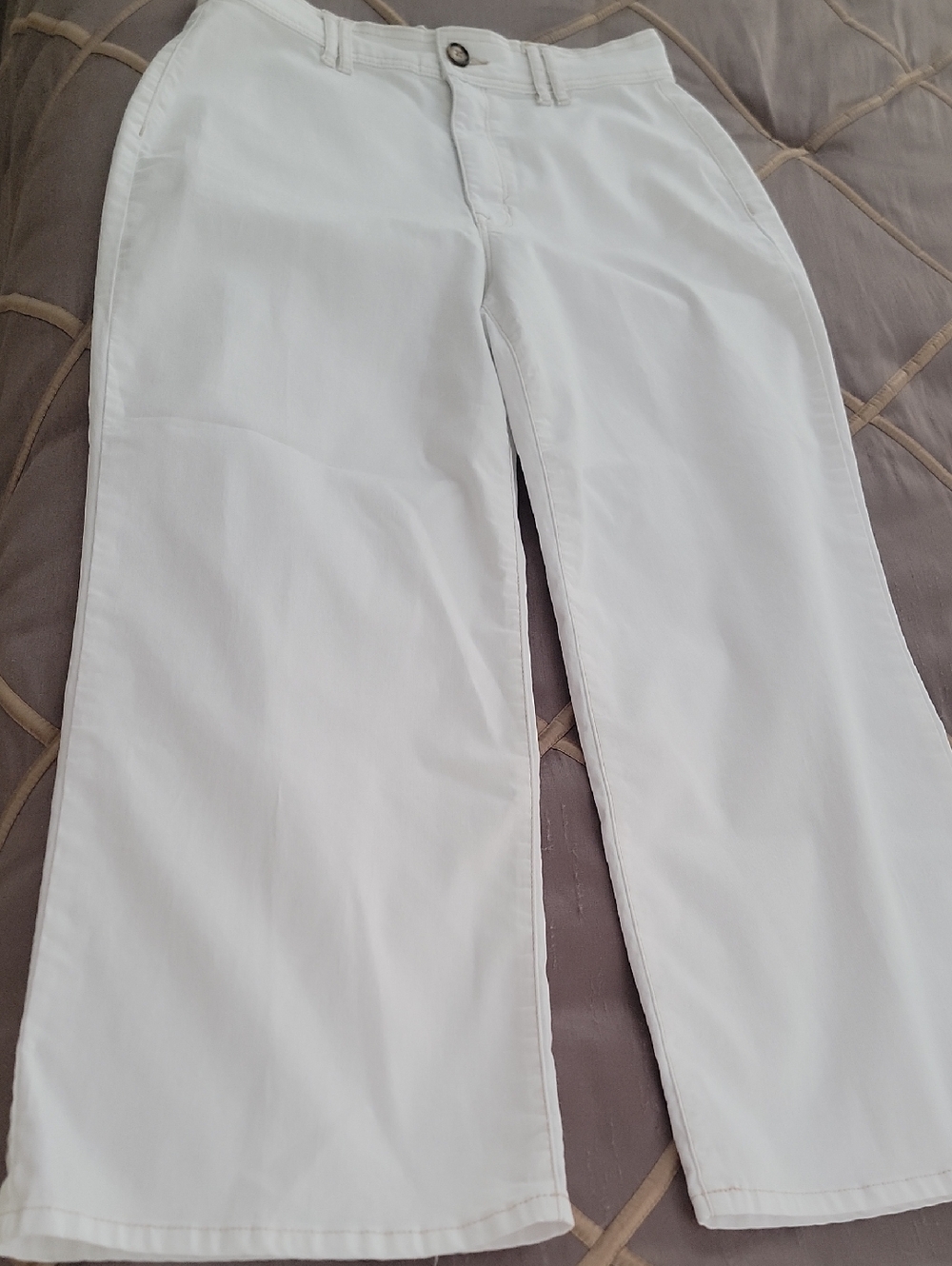 Nicole Miller High-rise Wide-leg Cropped Length White Jeans, Size 10